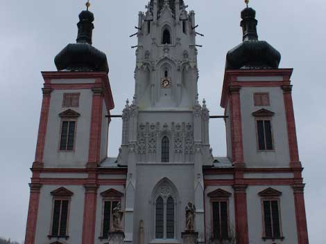 Die drei Türme der Mariazeller Basilika